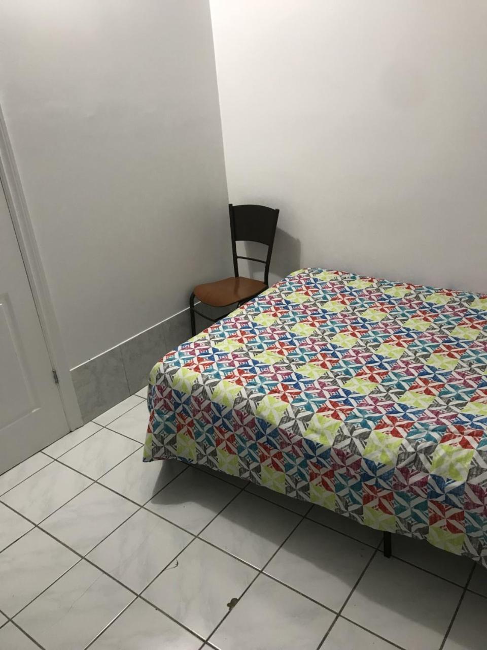 Convention Travelers Home Торонто Екстериор снимка