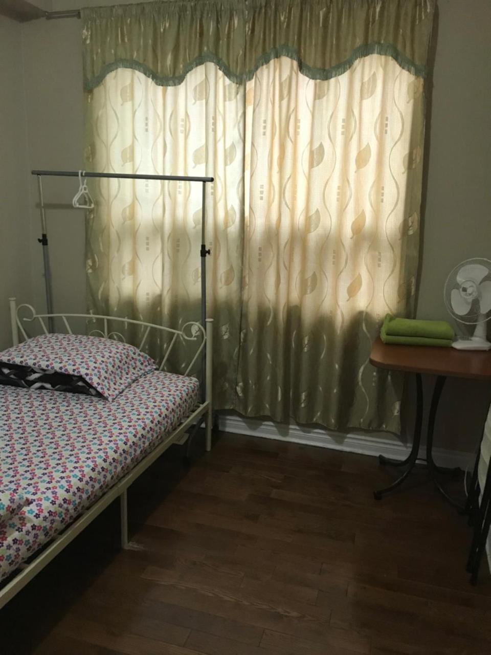 Convention Travelers Home Торонто Екстериор снимка