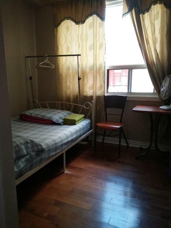 Convention Travelers Home Торонто Екстериор снимка